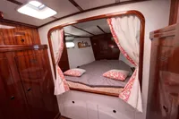 Owners cabin