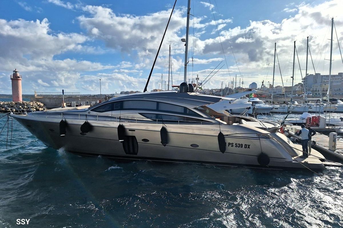 2008 Pershing 72 