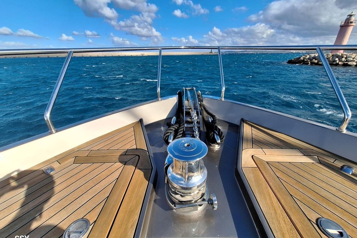 2008 Pershing 72 
