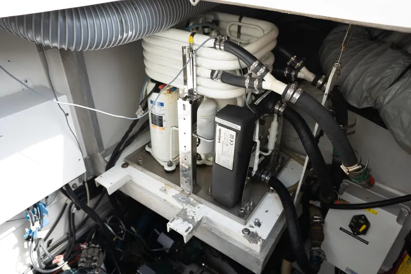 Blue Octane Yacht Photos Pics 