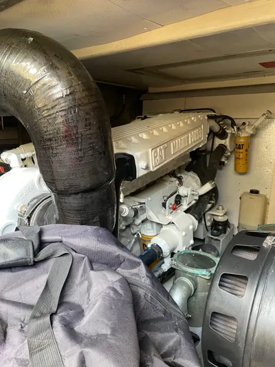 Mercia Yacht Photos Pics Engine room of 2002 Azimut 55 Flybridge yacht with CAT Marine Power engine.