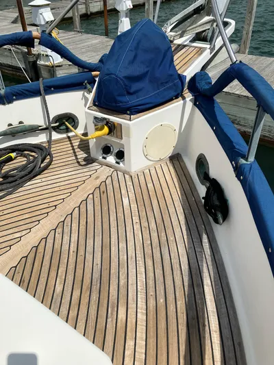 Patience Yacht Photos Pics 