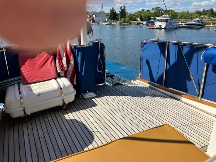 Patience Yacht Photos Pics 