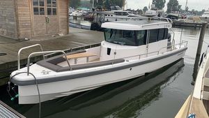 2016 Axopar 28 Aft. Cabin