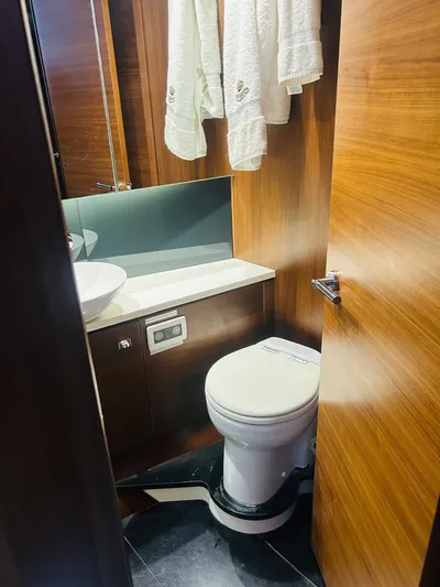 My Queen Yacht Photos Pics 