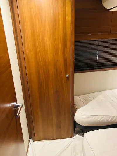 My Queen Yacht Photos Pics 