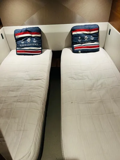 My Queen Yacht Photos Pics 