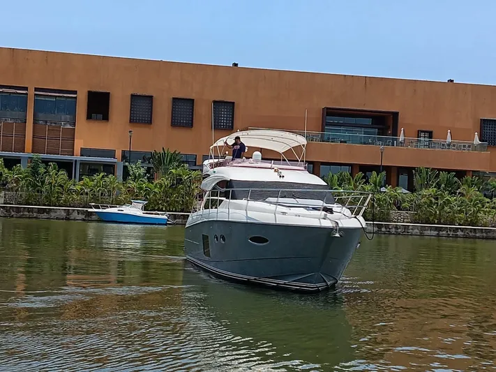 My Queen Yacht Photos Pics 