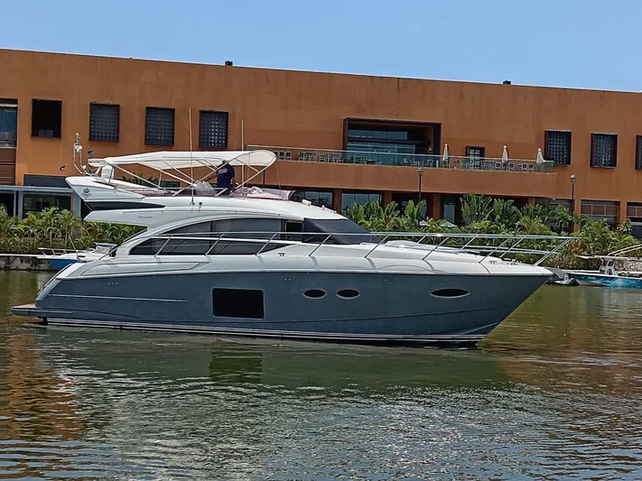 My Queen Yacht Photos Pics 