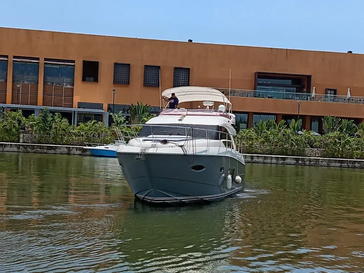 My Queen Yacht Photos Pics 