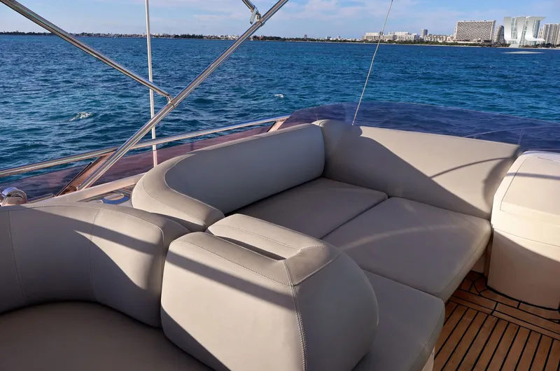 My Queen Yacht Photos Pics 