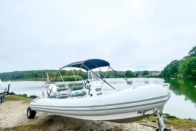 Sealegs 7.1m RIB