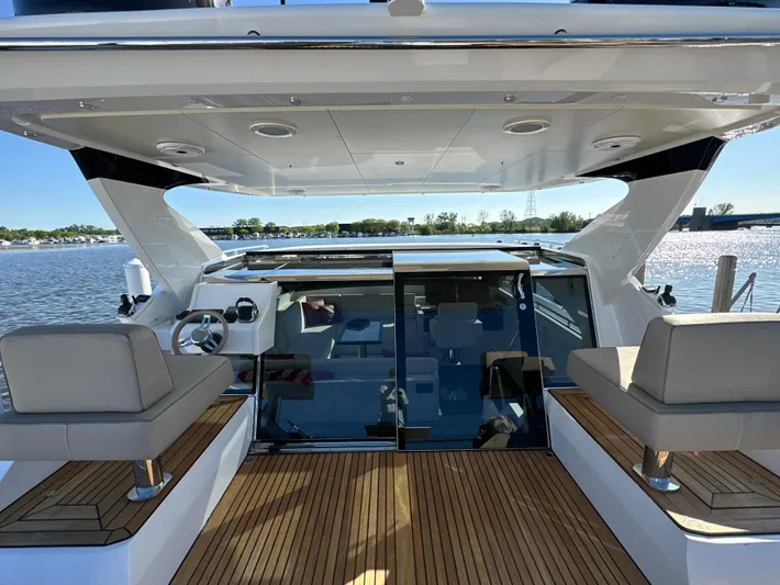 Lucy Penguin Yacht Photos Pics Van der Valk BeachClub 600 yacht, 2019 model, featuring spacious deck and modern design.