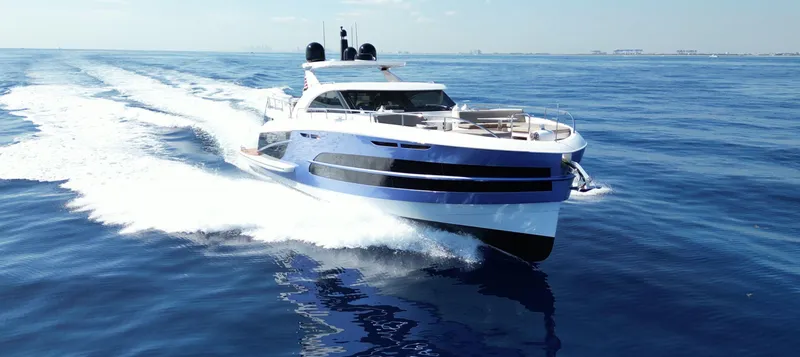 Lucy Penguin Yacht Photos Pics Luxurious 2019 Van der Valk BeachClub 600 yacht cruising on open sea.