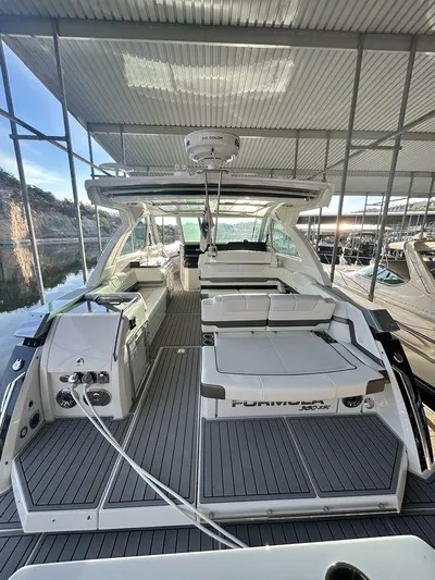  Yacht Photos Pics 2021 Formula 380 Super Sport Crossover yacht with spacious deck and modern design.