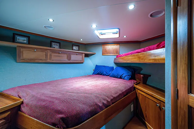 Will Rise Yacht Photos Pics 