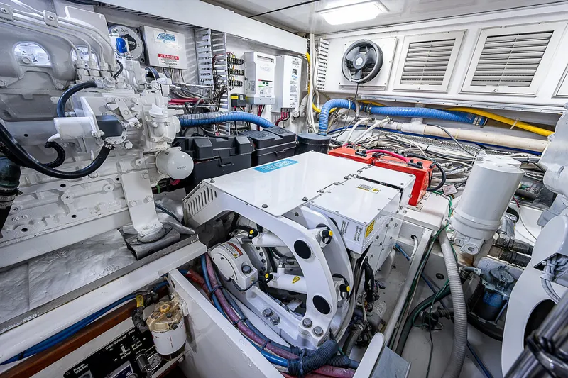 Will Rise Yacht Photos Pics 