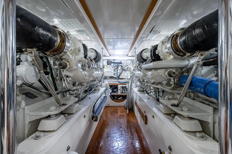 Will Rise Yacht Photos Pics 