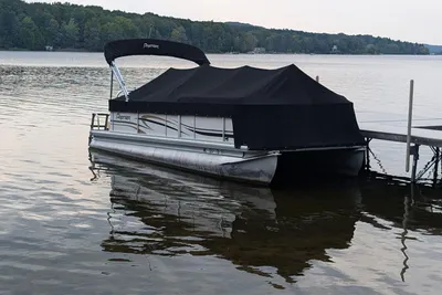 Premier 240 SunSpree