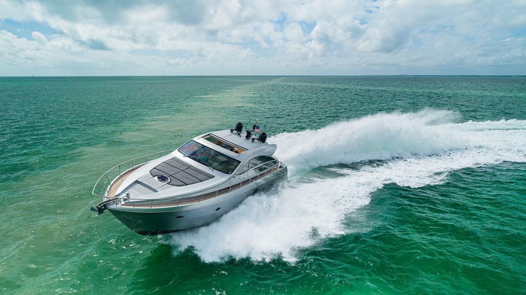 2014 Pershing 64