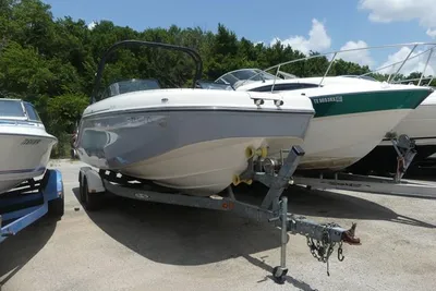 Bayliner DX2250