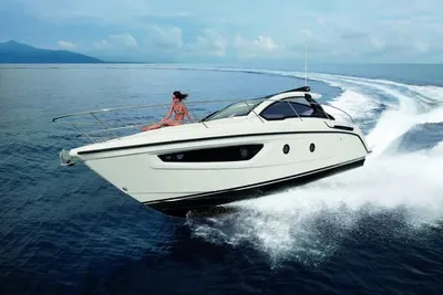 2014 Azimut Atlantis 34