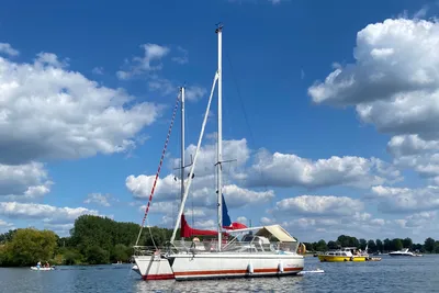 1991 Etap 28i