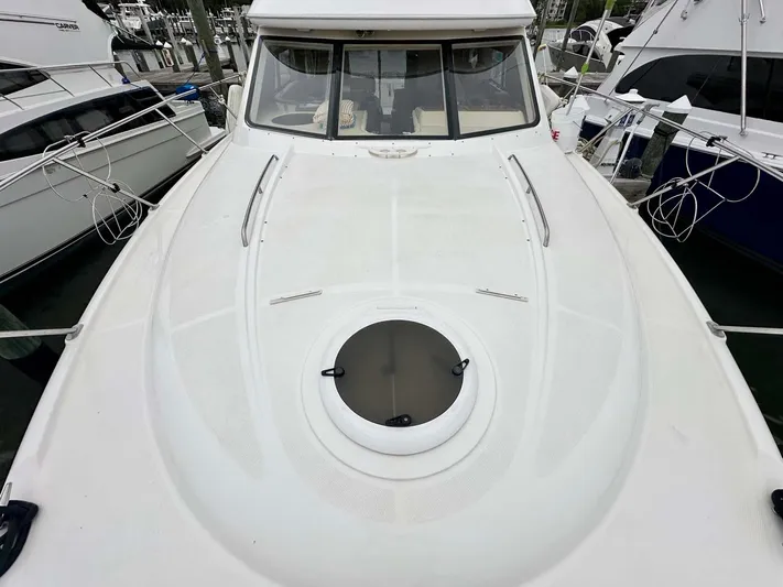 Losing All Control Yacht Photos Pics 