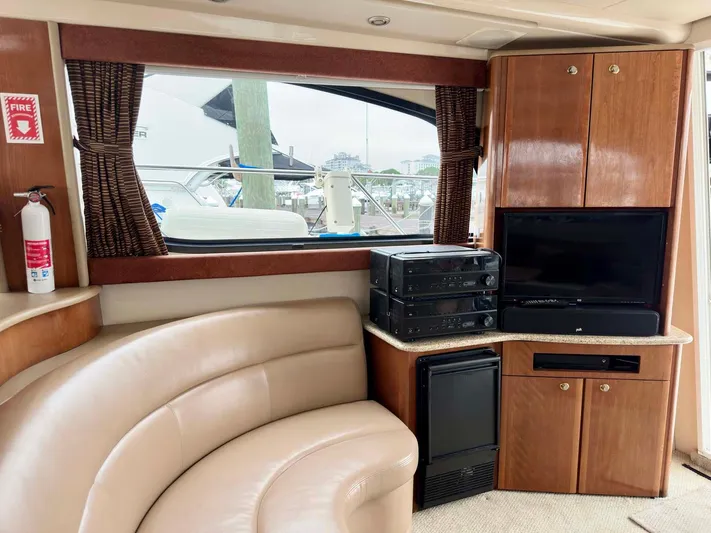 Losing All Control Yacht Photos Pics 