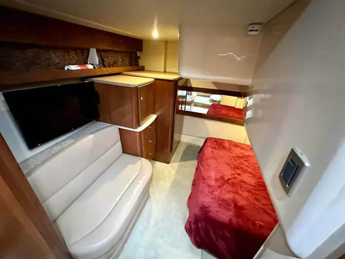 Losing All Control Yacht Photos Pics 