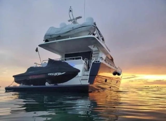 Miss C Yacht Photos Pics 