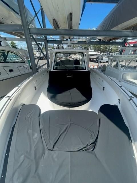 2018 Boston Whaler 42 