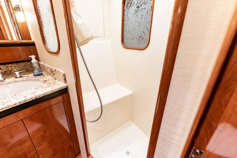 Reel Joy Yacht Photos Pics 