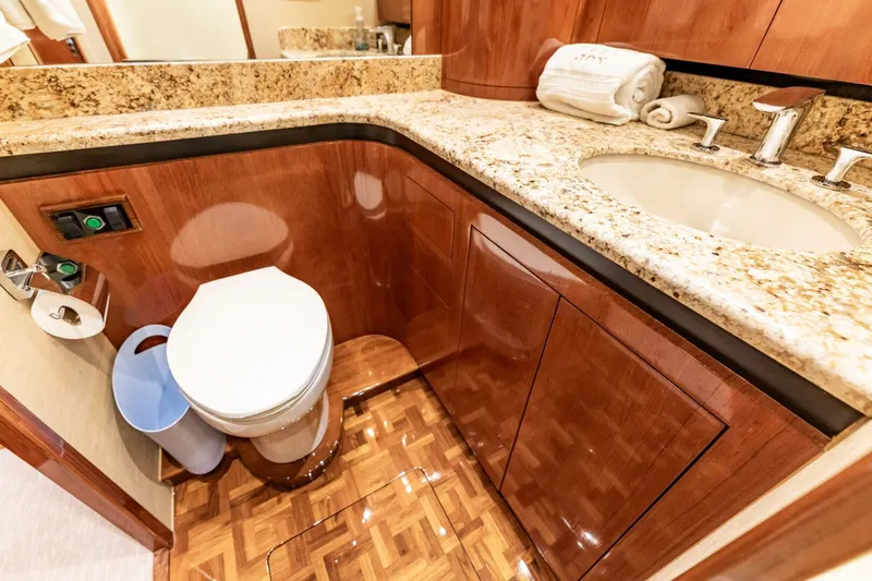 Reel Joy Yacht Photos Pics 