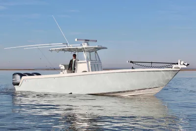 Contender 35ST