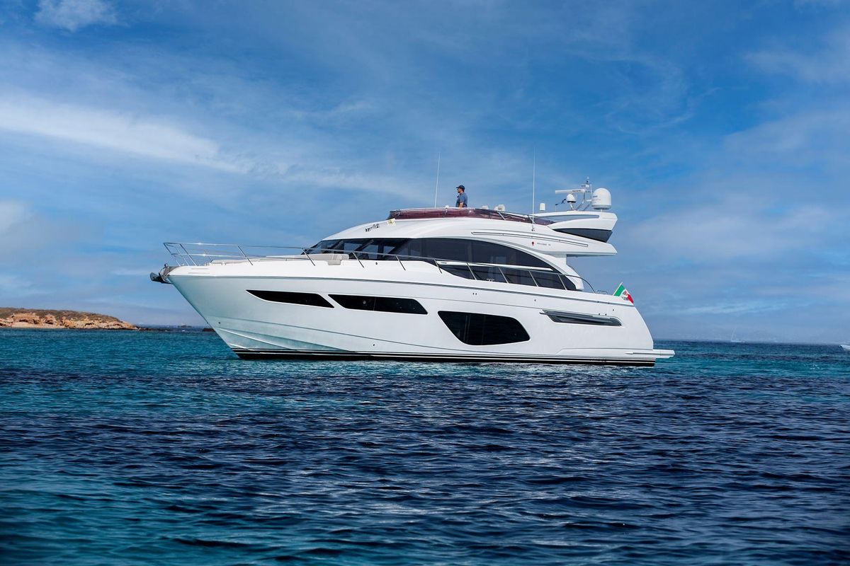 2020 Princess 69 