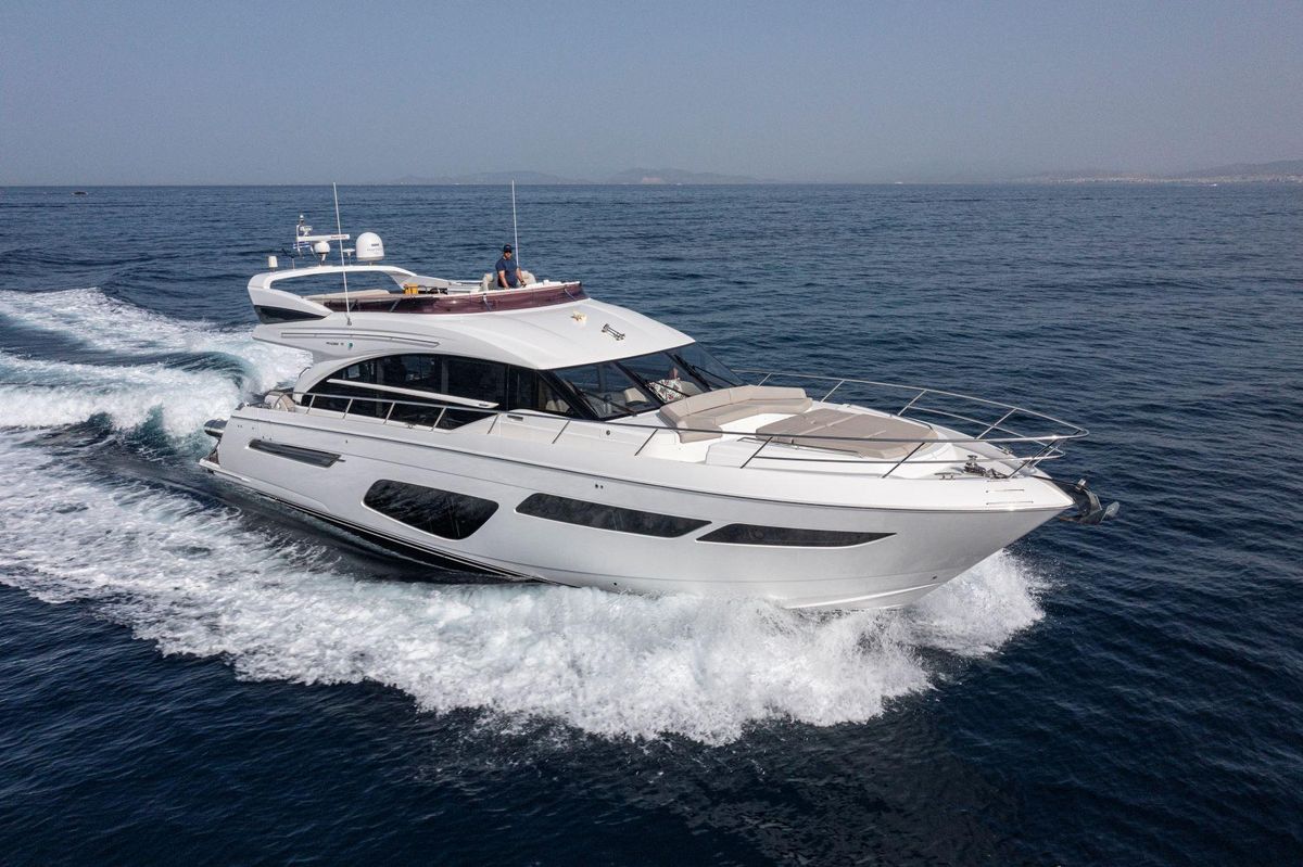 2020 Princess 69 