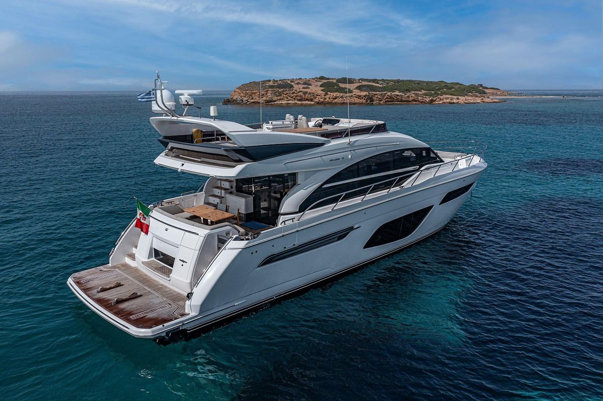 2020 Princess 69 