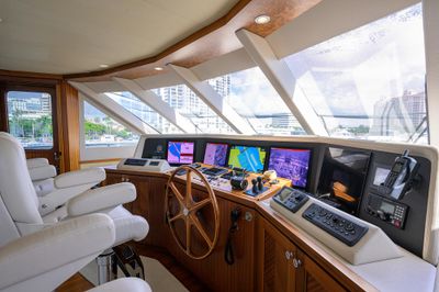 Yacht