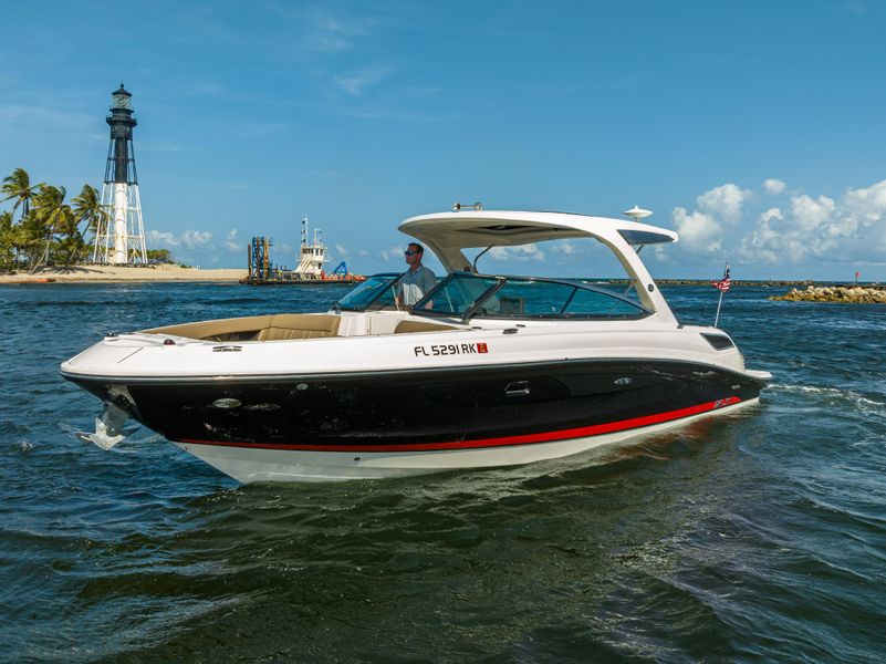 2016 Sea Ray 350 SLX