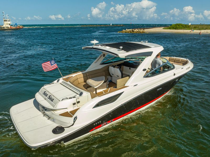 2016 Sea Ray 350 SLX