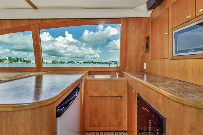  Yacht Photos Pics 48 ft Custom Carolina 2009