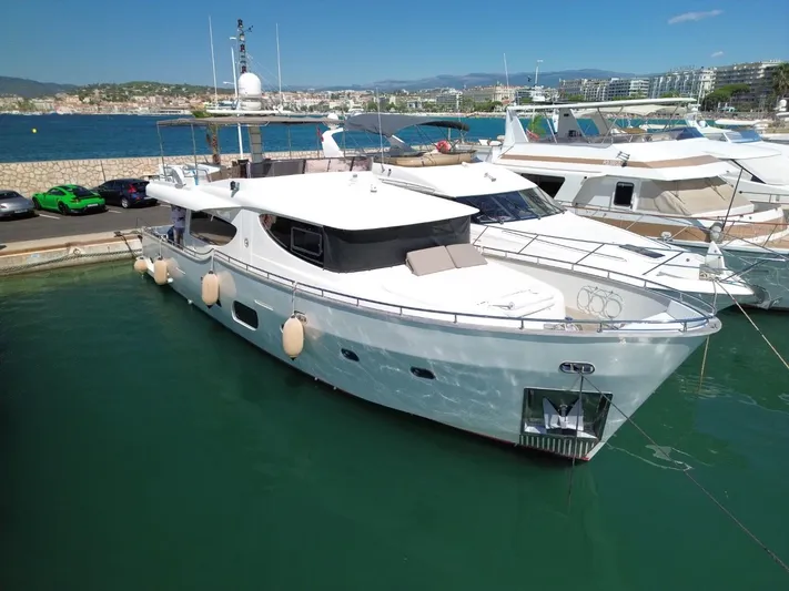 Getaway Yacht Photos Pics Luxury Gianetti Navetta 67 yacht docked in a marina, 2012 model.