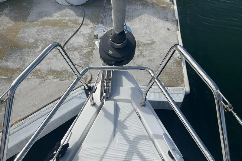Silver Alert Yacht Photos Pics 