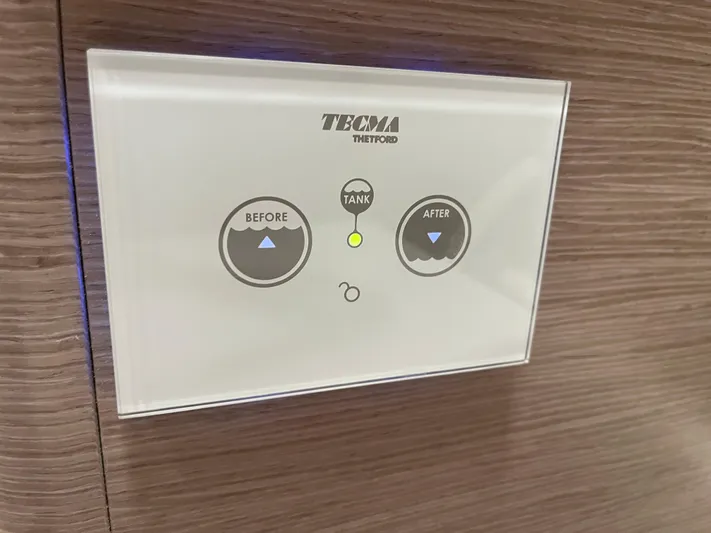 Silver Alert Yacht Photos Pics 