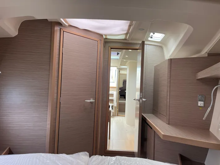 Silver Alert Yacht Photos Pics 