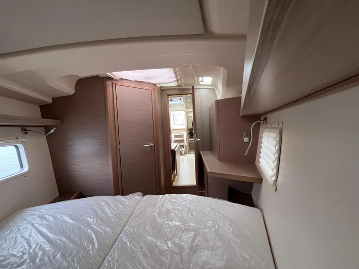 Silver Alert Yacht Photos Pics 