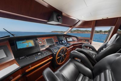 Yacht