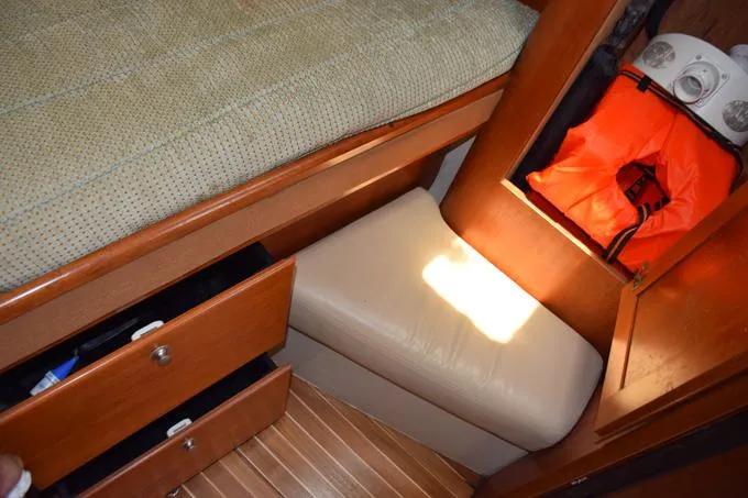 Rahiti Yacht Photos Pics Drawers, changing seat, hanging locker