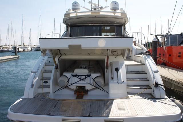 2010 Princess 62